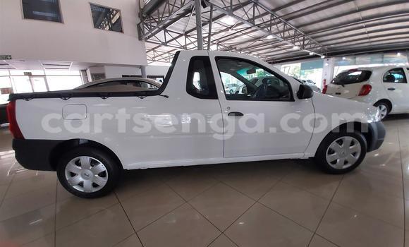 Acheter Occasion Voiture Nissan NP 300 Blanc à Ezulwini, Hhohho Acheter Occasion Voiture Nissan NP 300 Blanc à Ezulwini, Hhohho
