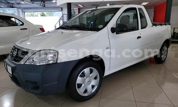 Acheter Occasion Voiture Nissan NP 300 Blanc à Ezulwini, Hhohho Acheter Occasion Voiture Nissan NP 300 Blanc à Ezulwini, Hhohho