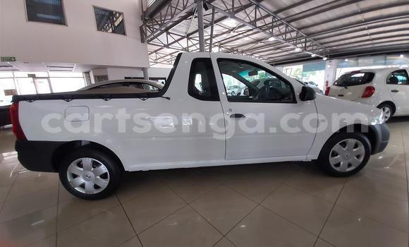 Acheter Occasion Voiture Nissan NP 300 Blanc à Ezulwini, Hhohho Acheter Occasion Voiture Nissan NP 300 Blanc à Ezulwini, Hhohho