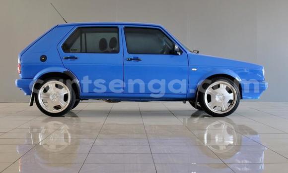 Nunua Ilio tumika Volkswagen Golf Blue Gari ndani ya Big Bend nchini Lubombo