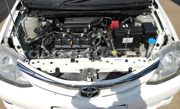 Acheter Occasion Voiture Toyota Yaris Blanc à Big Bend, Lubombo Acheter Occasion Voiture Toyota Yaris Blanc à Big Bend, Lubombo