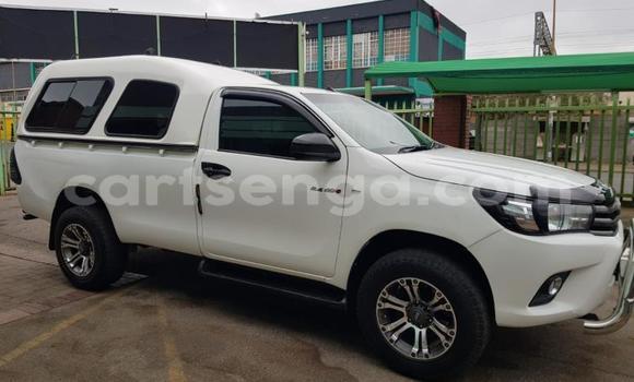 Buy Used Toyota Hilux White Car in Big Bend in Lubombo Buy Used Toyota Hilux White Car in Big Bend in Lubombo