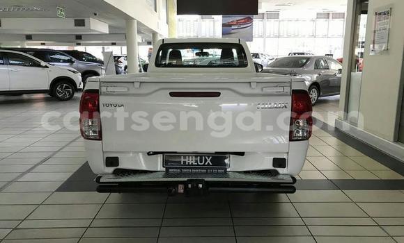 Acheter Occasion Voiture Toyota Hilux Blanc à Big Bend, Lubombo Acheter Occasion Voiture Toyota Hilux Blanc à Big Bend, Lubombo
