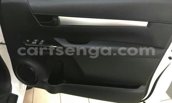 Acheter Occasion Voiture Toyota Hilux Blanc à Big Bend, Lubombo Acheter Occasion Voiture Toyota Hilux Blanc à Big Bend, Lubombo