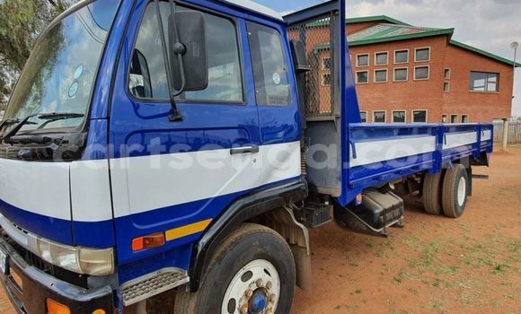 Acheter Occasion Utilitaire Nissan UD Bleu à Bhunya, Manzini Acheter Occasion Utilitaire Nissan UD Bleu à Bhunya, Manzini