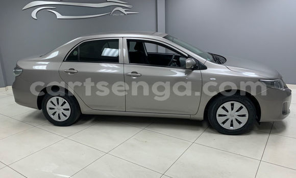 Nunua Ilio tumika Toyota Corolla Brown Gari ndani ya Ezulwini nchini Hhohho Nunua Ilio tumika Toyota Corolla Brown Gari ndani ya Ezulwini nchini Hhohho