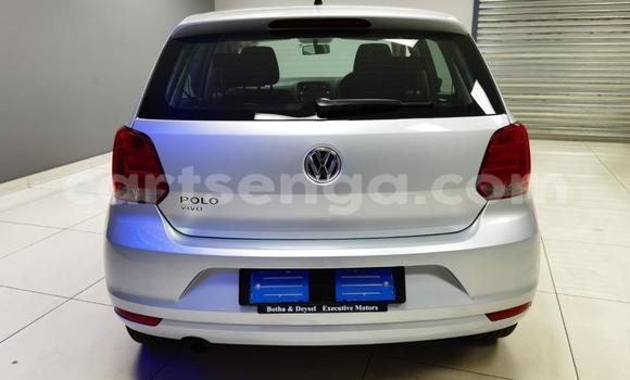 Nunua Ilio tumika Volkswagen Polo Silver Gari ndani ya Ezulwini nchini Hhohho Nunua Ilio tumika Volkswagen Polo Silver Gari ndani ya Ezulwini nchini Hhohho