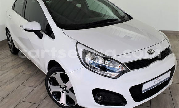 Acheter Occasion Voiture Kia Rio Blanc à Ezulwini, Hhohho Acheter Occasion Voiture Kia Rio Blanc à Ezulwini, Hhohho