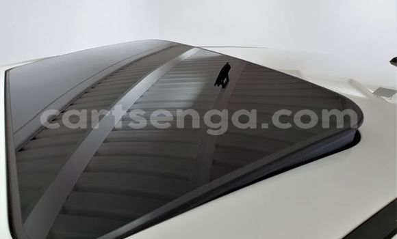 Nunua Ilio tumika Kia Rio White Gari ndani ya Ezulwini nchini Hhohho Nunua Ilio tumika Kia Rio White Gari ndani ya Ezulwini nchini Hhohho