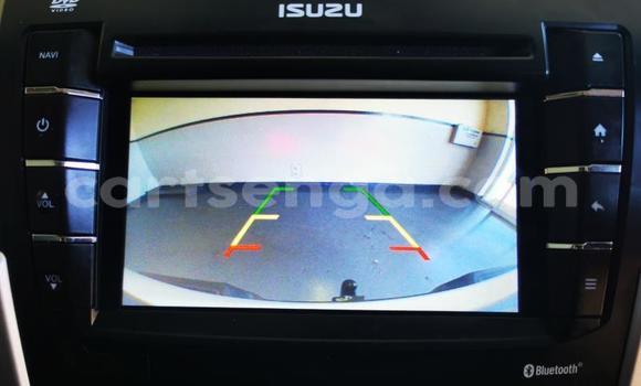 Buy Used Isuzu KB Beige Car in Import - Dubai in Hhohho Buy Used Isuzu KB Beige Car in Import - Dubai in Hhohho