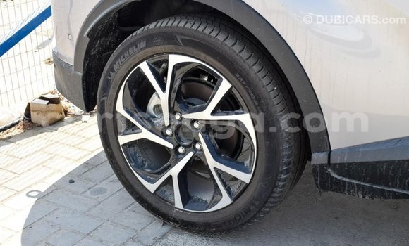 Acheter Import Voiture Toyota C-HR Autre à Import - Dubai, Hhohho Acheter Import Voiture Toyota C-HR Autre à Import - Dubai, Hhohho