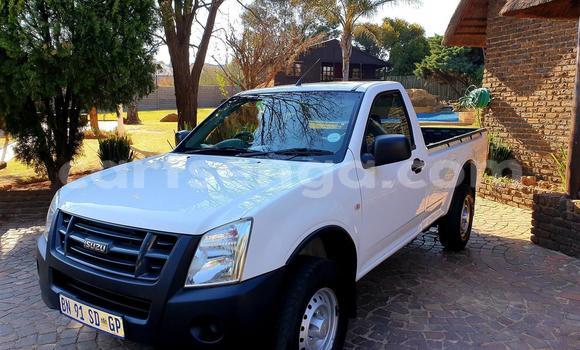 Acheter Occasion Voiture Isuzu KB Blanc à Ezulwini, Hhohho Acheter Occasion Voiture Isuzu KB Blanc à Ezulwini, Hhohho