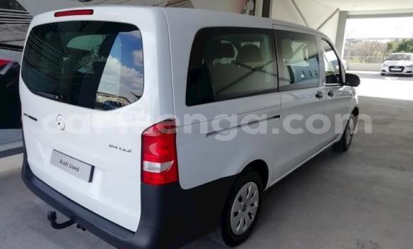 Acheter Occasion Voiture Mercedes‒Benz 300–Series Blanc à Ezulwini, Hhohho Acheter Occasion Voiture Mercedes‒Benz 300–Series Blanc à Ezulwini, Hhohho