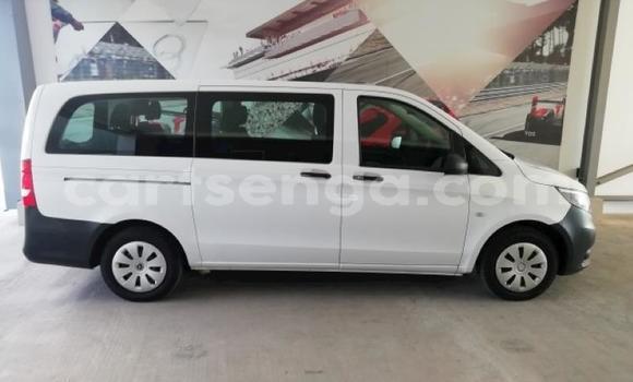 Acheter Occasion Voiture Mercedes‒Benz 300–Series Blanc à Ezulwini, Hhohho Acheter Occasion Voiture Mercedes‒Benz 300–Series Blanc à Ezulwini, Hhohho