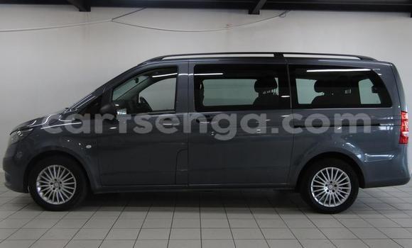 Nunua Ilio tumika Mercedes‒Benz A-klasse Silver Gari ndani ya Ezulwini nchini Hhohho Nunua Ilio tumika Mercedes‒Benz A-klasse Silver Gari ndani ya Ezulwini nchini Hhohho