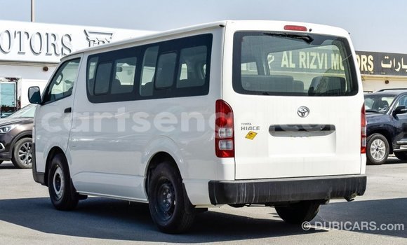 Acheter Import Voiture Toyota Hiace Blanc à Import - Dubai, Hhohho Acheter Import Voiture Toyota Hiace Blanc à Import - Dubai, Hhohho
