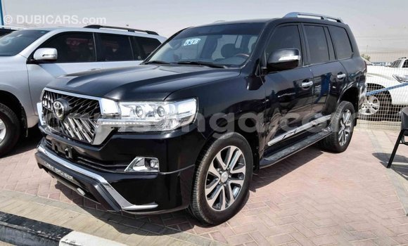 Nunua Imported Toyota Land Cruiser Black Gari ndani ya Import - Dubai nchini Hhohho Nunua Imported Toyota Land Cruiser Black Gari ndani ya Import - Dubai nchini Hhohho