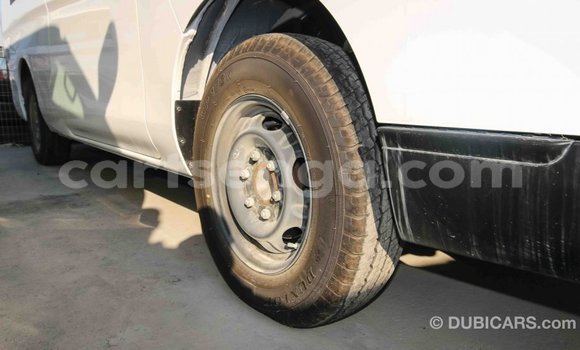 Acheter Import Utilitaire Nissan Evalia Blanc à Import - Dubai, Hhohho Acheter Import Utilitaire Nissan Evalia Blanc à Import - Dubai, Hhohho