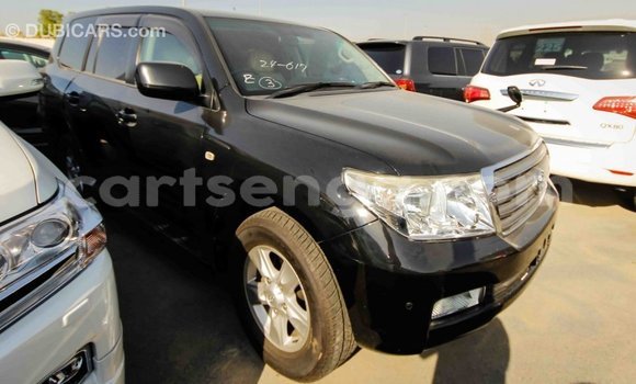 Acheter Import Voiture Toyota Land Cruiser Noir à Import - Dubai, Hhohho Acheter Import Voiture Toyota Land Cruiser Noir à Import - Dubai, Hhohho