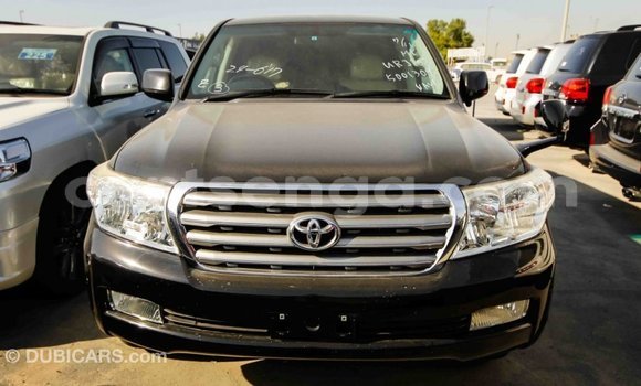 Acheter Import Voiture Toyota Land Cruiser Noir à Import - Dubai, Hhohho Acheter Import Voiture Toyota Land Cruiser Noir à Import - Dubai, Hhohho