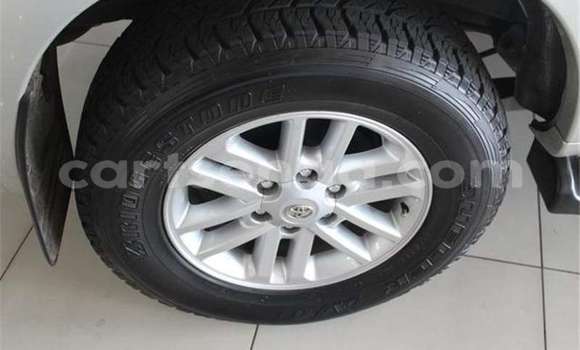 Acheter Occasion Voiture Toyota Hilux Gris à Ezulwini, Hhohho Acheter Occasion Voiture Toyota Hilux Gris à Ezulwini, Hhohho