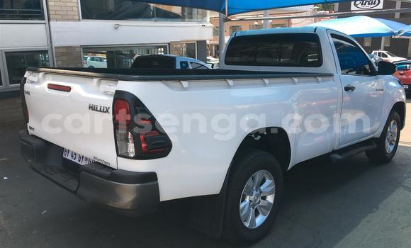 Acheter Occasion Voiture Toyota Hilux Blanc à Ezulwini, Hhohho Acheter Occasion Voiture Toyota Hilux Blanc à Ezulwini, Hhohho