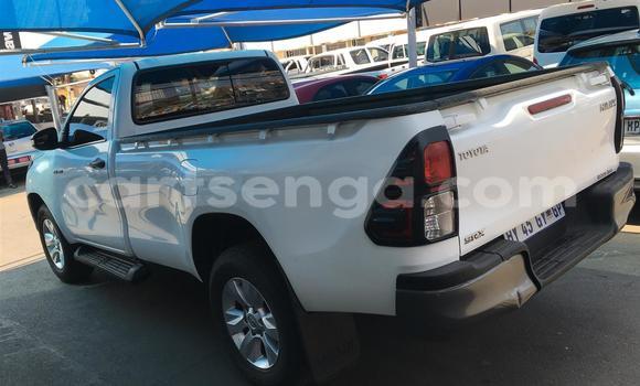 Acheter Occasion Voiture Toyota Hilux Blanc à Ezulwini, Hhohho Acheter Occasion Voiture Toyota Hilux Blanc à Ezulwini, Hhohho