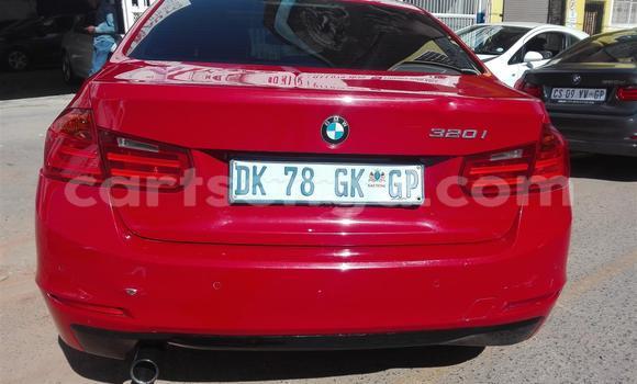 Nunua Ilio tumika BMW 3–Series Red Gari ndani ya Ezulwini nchini Hhohho