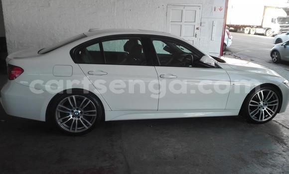 Acheter Occasion Voiture BMW 3–Series Blanc à Ezulwini, Hhohho Acheter Occasion Voiture BMW 3–Series Blanc à Ezulwini, Hhohho