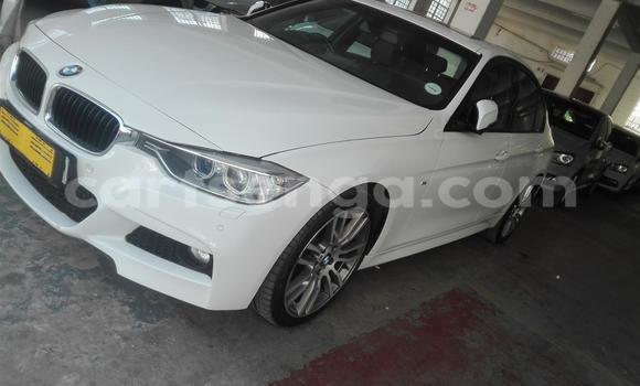 Acheter Occasion Voiture BMW 3–Series Blanc à Ezulwini, Hhohho Acheter Occasion Voiture BMW 3–Series Blanc à Ezulwini, Hhohho