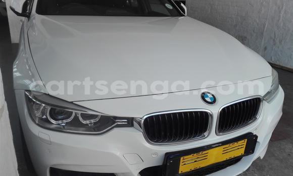 Acheter Occasion Voiture BMW 3–Series Blanc à Ezulwini, Hhohho Acheter Occasion Voiture BMW 3–Series Blanc à Ezulwini, Hhohho