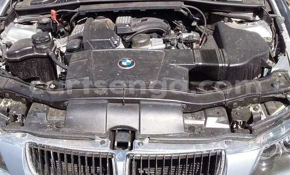 Acheter Occasion Voiture BMW 3–Series Gris à Ezulwini, Hhohho Acheter Occasion Voiture BMW 3–Series Gris à Ezulwini, Hhohho