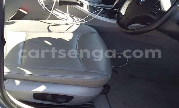 Acheter Occasion Voiture BMW 3–Series Gris à Ezulwini, Hhohho Acheter Occasion Voiture BMW 3–Series Gris à Ezulwini, Hhohho