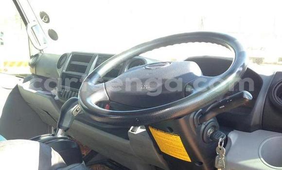 Nunua Ilio tumika Hino 300 Series Black Lori ndani ya Big Bend nchini Wilaya ya Lubombo Nunua Ilio tumika Hino 300 Series Black Lori ndani ya Big Bend nchini Wilaya ya Lubombo