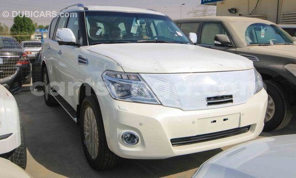 Buy Import Nissan Patrol White Car in Import - Dubai in Hhohho Buy Import Nissan Patrol White Car in Import - Dubai in Hhohho