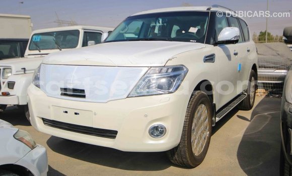 Buy Import Nissan Patrol White Car in Import - Dubai in Hhohho Buy Import Nissan Patrol White Car in Import - Dubai in Hhohho