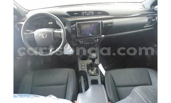 Buy Import Toyota Hilux White Car in Import - Dubai in Hhohho Buy Import Toyota Hilux White Car in Import - Dubai in Hhohho