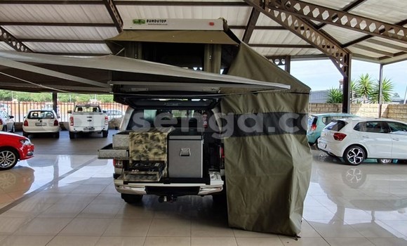 Acheter Occasion Voiture Toyota Hilux Blanc à Lobamba, Manzini Acheter Occasion Voiture Toyota Hilux Blanc à Lobamba, Manzini