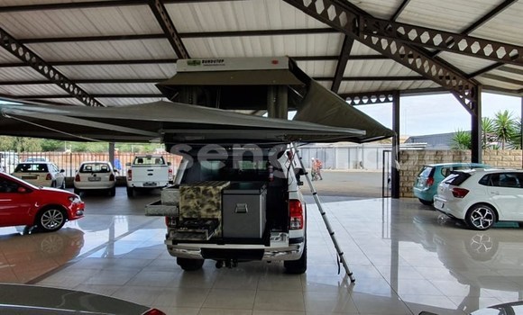 Acheter Occasion Voiture Toyota Hilux Blanc à Lobamba, Manzini Acheter Occasion Voiture Toyota Hilux Blanc à Lobamba, Manzini