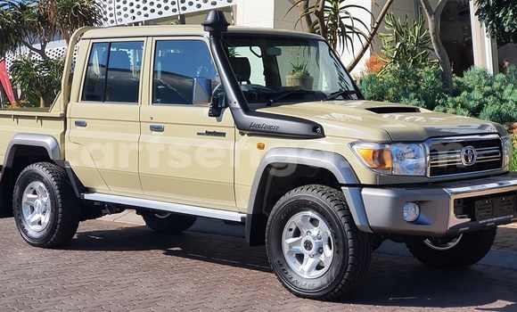 Medium with watermark toyota land cruiser manzini matsapha 19511
