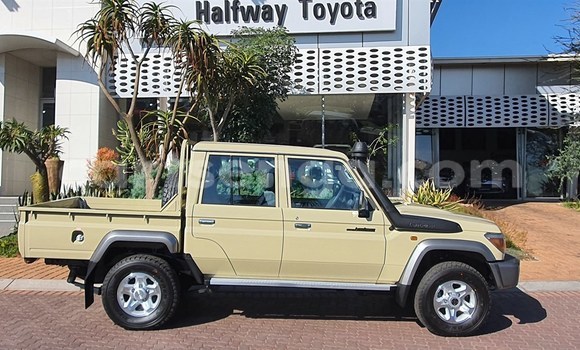 Buy Used Toyota Land Cruiser Other Car in Matsapha in Manzini Buy Used Toyota Land Cruiser Other Car in Matsapha in Manzini