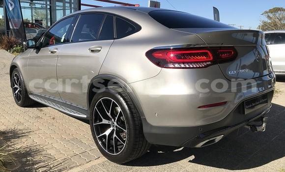 Nunua Ilio tumika Mercedes‒Benz GLC Silver Gari ndani ya Big Bend nchini Lubombo Nunua Ilio tumika Mercedes‒Benz GLC Silver Gari ndani ya Big Bend nchini Lubombo