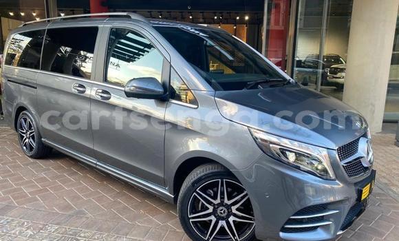 Nunua Ilio tumika Mercedes‒Benz Viano Black Gari ndani ya Big Bend nchini Lubombo Nunua Ilio tumika Mercedes‒Benz Viano Black Gari ndani ya Big Bend nchini Lubombo