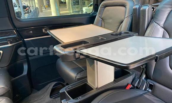 Nunua Ilio tumika Mercedes‒Benz Viano Black Gari ndani ya Big Bend nchini Lubombo Nunua Ilio tumika Mercedes‒Benz Viano Black Gari ndani ya Big Bend nchini Lubombo