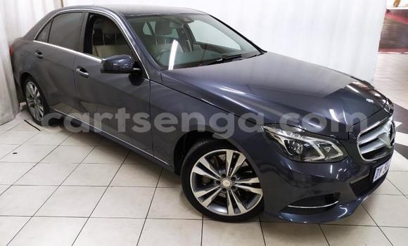 Acheter Occasion Voiture Mercedes‒Benz E–Class Gris à Big Bend, Lubombo