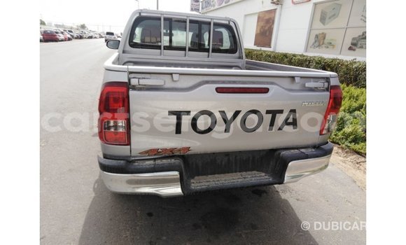 Acheter Import Voiture Toyota Hilux Autre à Import - Dubai, Hhohho Acheter Import Voiture Toyota Hilux Autre à Import - Dubai, Hhohho