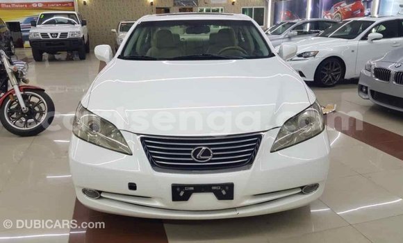 Buy Import Lexus ES White Car in Import - Dubai in Hhohho Buy Import Lexus ES White Car in Import - Dubai in Hhohho