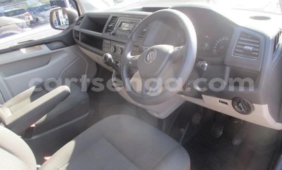 Acheter Occasion Voiture Volkswagen Caravelle Blanc à Bhunya, Manzini Acheter Occasion Voiture Volkswagen Caravelle Blanc à Bhunya, Manzini