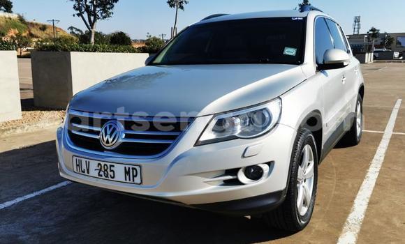 Acheter Occasion Voiture Volkswagen Touareg Rouge à Big Bend, Lubombo Acheter Occasion Voiture Volkswagen Touareg Rouge à Big Bend, Lubombo