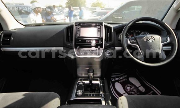 Buy Import Toyota Land Cruiser Black Car in Import - Dubai in Hhohho Buy Import Toyota Land Cruiser Black Car in Import - Dubai in Hhohho